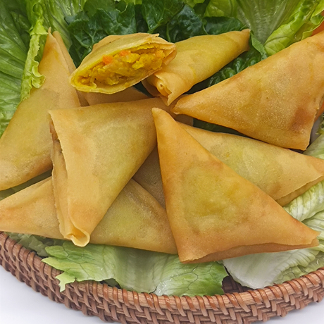 JoyFun Traditional Curry Samosa Frozen Crispy Pastry Snacks